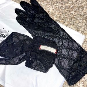 Gucci Black Tulle Lace GG Gloves  Size M/L